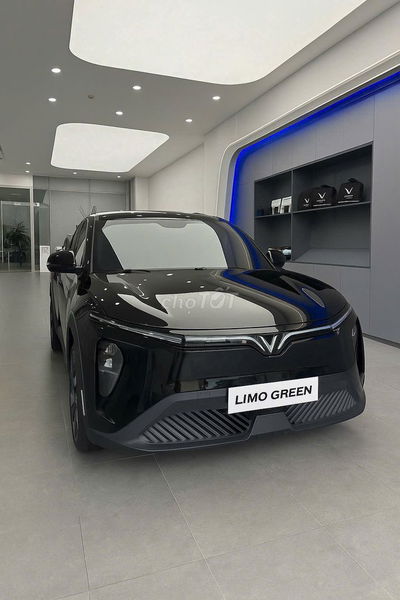 VinFast Limo Green 2025 - Sẵn xe giao ngay