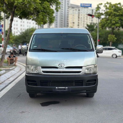 Toyota Hiace 2007 tải trọng 800kg 6 chỗ ngồi