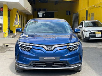 VINFAST VF8 ECO 2023 MUA PIN SDI XE PHÁP NHÂN CTY