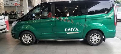 Xe Ford Tourneo 2019