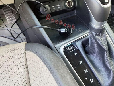 Hyundai Accent 1.4 ATH cao cấp nhất
