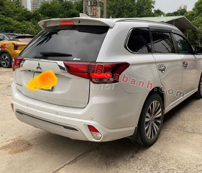 Mitsubishi Outlander Premium 2.0 CVT 2022