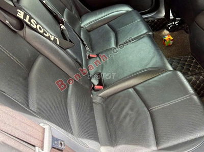 Mazda 3 1.5L Luxury-Sedan hạng C