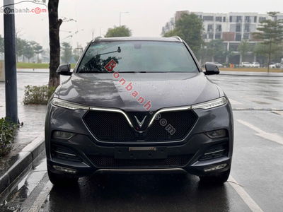 Xe VinFast Lux SA 2.0 Plus 2.0 AT 2019