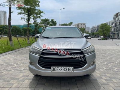 Toyota Innova 2.0E 2016