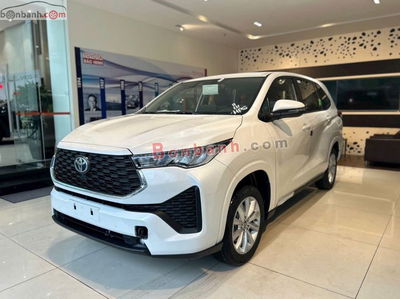 Toyota Innova Cross 2.0 CVT 2025 - 795 Triệu
