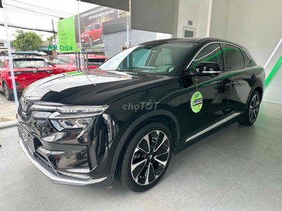 VinFast VF8 2023 Plus , Mua pin CATL chạy 23.000km