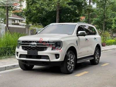 Xe Ford Everest Titanium Plus 2.0L 4x4 AT 2025