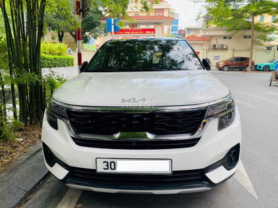 Kia Seltos 2022 Luxury 1.4 AT rất mới