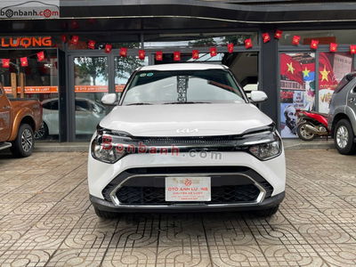 Xe Kia Carens 1.5G IVT 2024