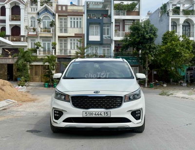 Kia Sedona 2020 3.3GAT Premium - 68000 km