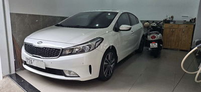 Cần bán cerato 2017.2.0 AT