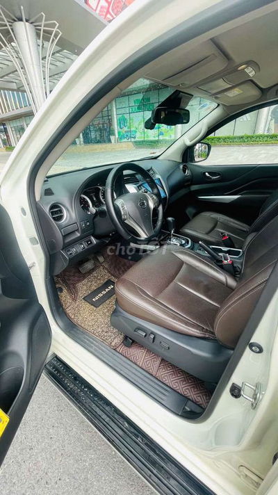 Nissan Terra 2019 - 76000 km