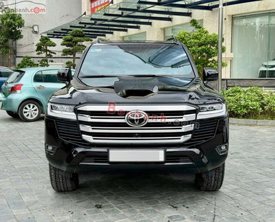 Xe Toyota Land Cruiser 3.5 V6 2024