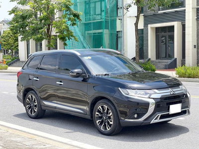 Mitsubishi Outlander 2.0 CVT