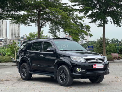 Toyota Fortuner 2015 2.7V 4x4 - 15689 km