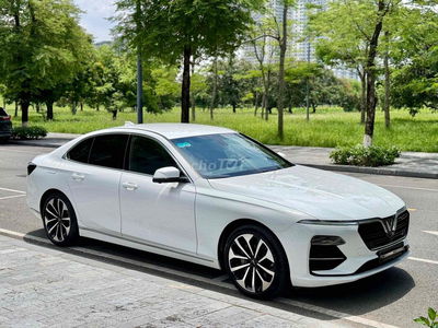 Lux A Premium 2019 đẹp xuất sắc
