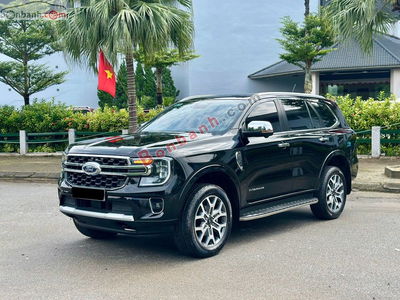 Xe Ford Everest Titanium 2.0L 4x2 AT 2024