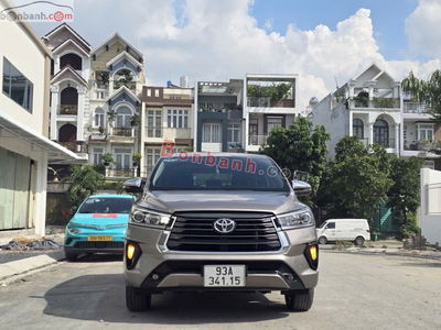 Xe Toyota Innova G 2.0 AT 2022
