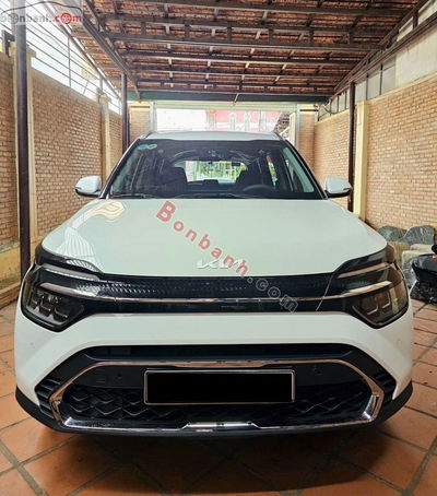 Xe Kia Carens 1.5G Luxury 2025
