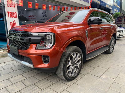 Xe Ford Everest Titanium 2.0L 4x4 AT 2022