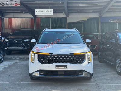 Xe Kia Carnival Signature 2.2D 2024