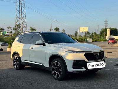VinFast Lux SA2.0 2020 Premium 2.0 AT - 50000 km