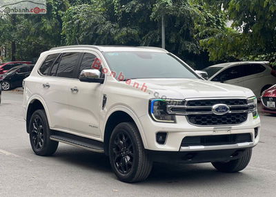 Xe Ford Everest Titanium 2.0L 4x2 AT 2022