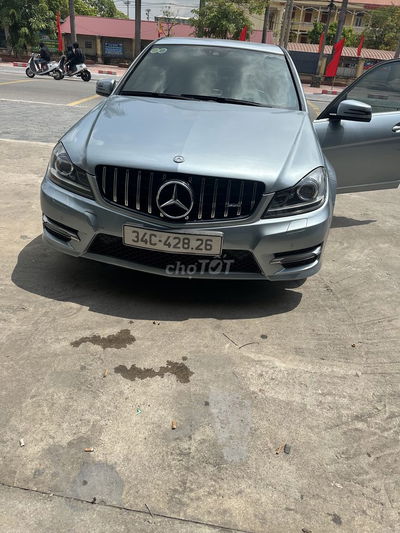 Mercedes Benz C Class 2013 C200 - 120000 km