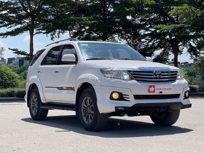 Toyota Fortuner 2016 TRD Sportivo 4x4 AT cao cấp