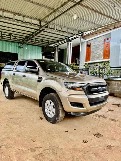 Ford Ranger 2015 số sàn 2 cầu