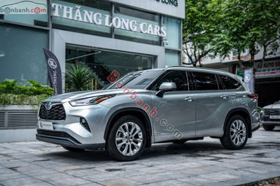 Xe Toyota Highlander Limited Hybrid 2.5 AWD 2020