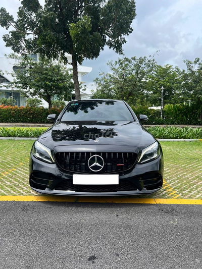 Bán xe C300 AMG sx 2019 - 38000miles