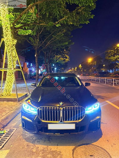 Xe BMW 7 Series 730Li 2016