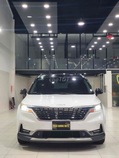 Kia Carnival 2022 2.2D Luxury 8 chỗ - 65000 km