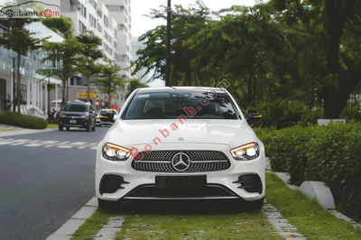 Xe Mercedes Benz E class E300 AMG 2022