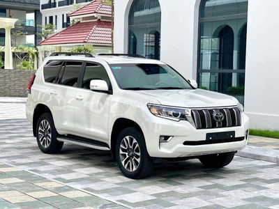 Toyota Land Cruiser Prado 2022 - 6000 km