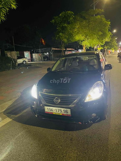 Nissan Sunny 2015 1.5MT - 100000 km