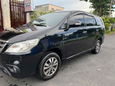 Toyota Innova 2015 2.0E