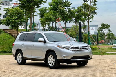 Xe Toyota Highlander SE 2.7 2011