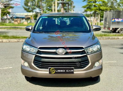Xe Toyota Innova 2.0E 2019