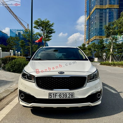 Xe Kia Sedona 3.3L GATH 2016
