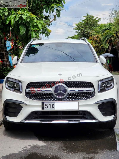 Xe Mercedes Benz GLB 200 AMG 2022