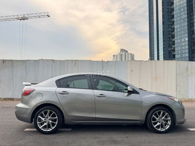 Mazda 3 Sedan – 2014