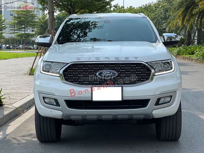 Ford Everest 4x2 AT Titanium. Xe sản xuất 2020