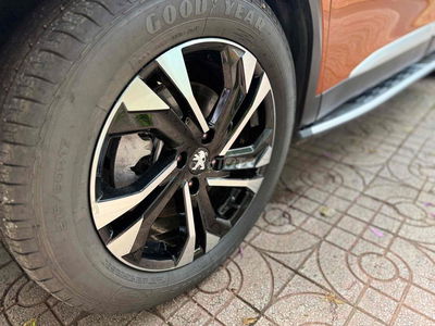 Peugeot 2008 2022 GT Line 1.2 AT - 11000 km