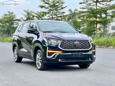 Xe Toyota Innova Cross HEV 2.0 CVT 2024
