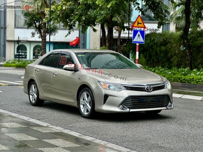 Xe Toyota Camry 2.5Q 2015