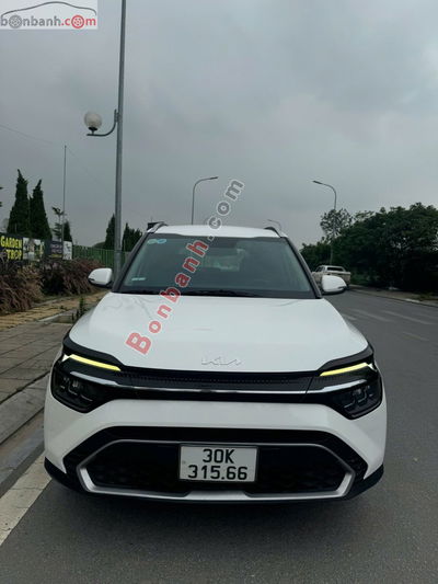 Xe Kia Carens 1.5D Premium 2022