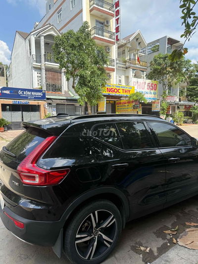 Volvo XC40 2019 R-Design 2019 - 90000 km
